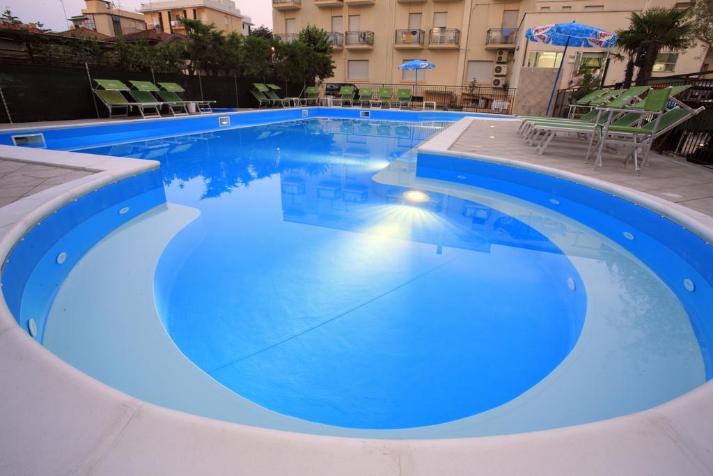 Hotel Vannini Rimini Dış mekan fotoğraf