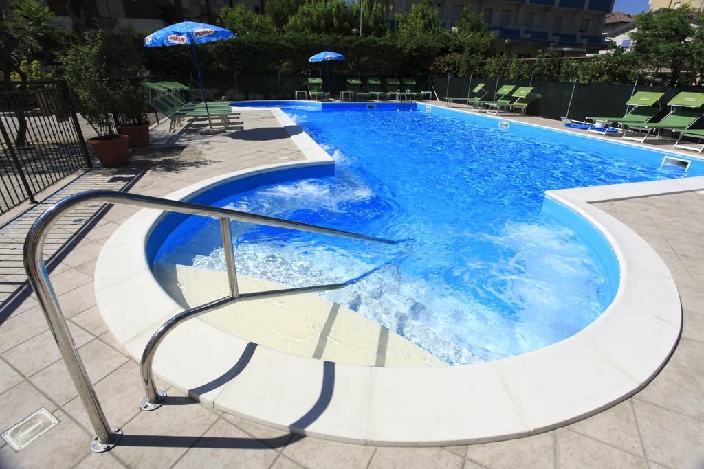 Hotel Vannini Rimini Dış mekan fotoğraf