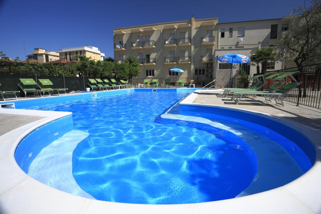 Hotel Vannini Rimini Dış mekan fotoğraf
